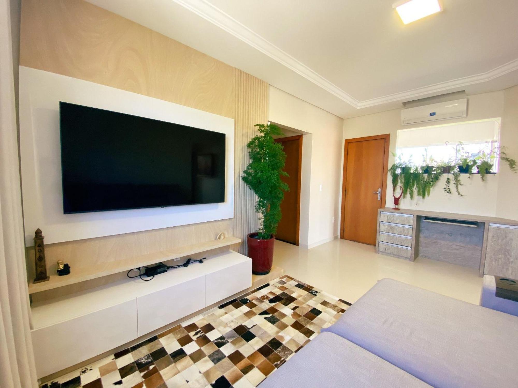 Residencial 364 - Localizacao Privilegiada A 5min Da * Bombinhas
