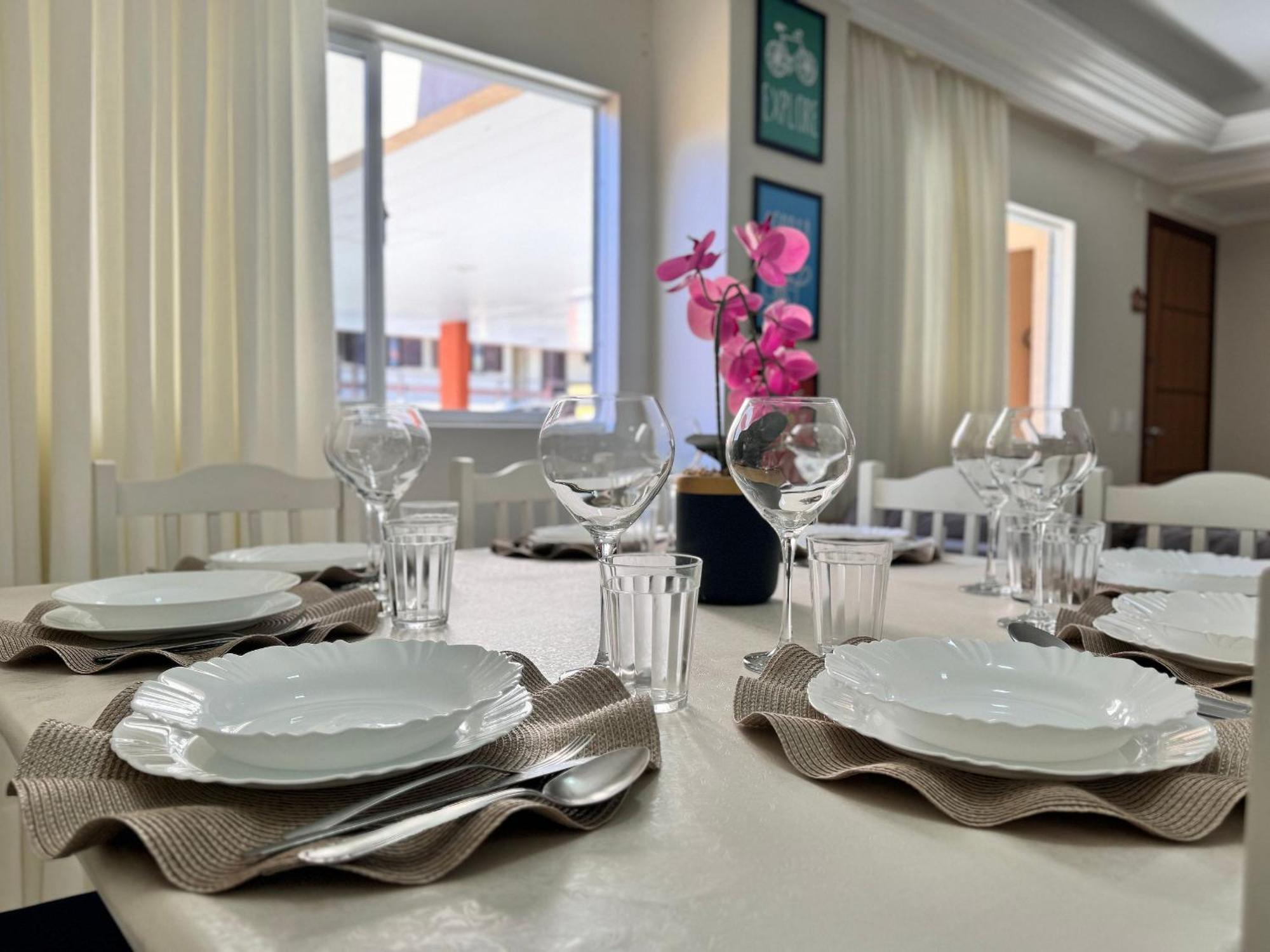 Residencial 364 - Localizacao Privilegiada A 5min Da Bombinhas
