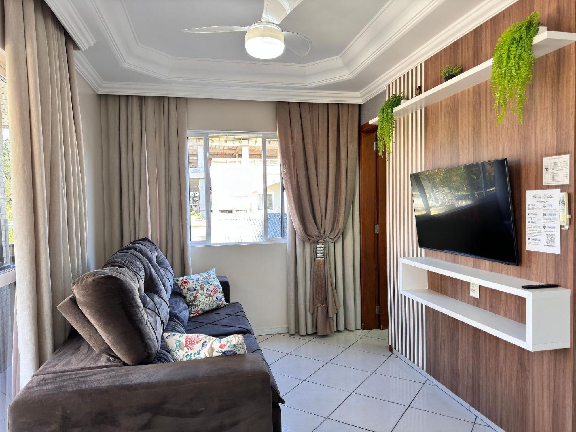 Residencial 364 - Localizacao Privilegiada A 5min Da Bombinhas