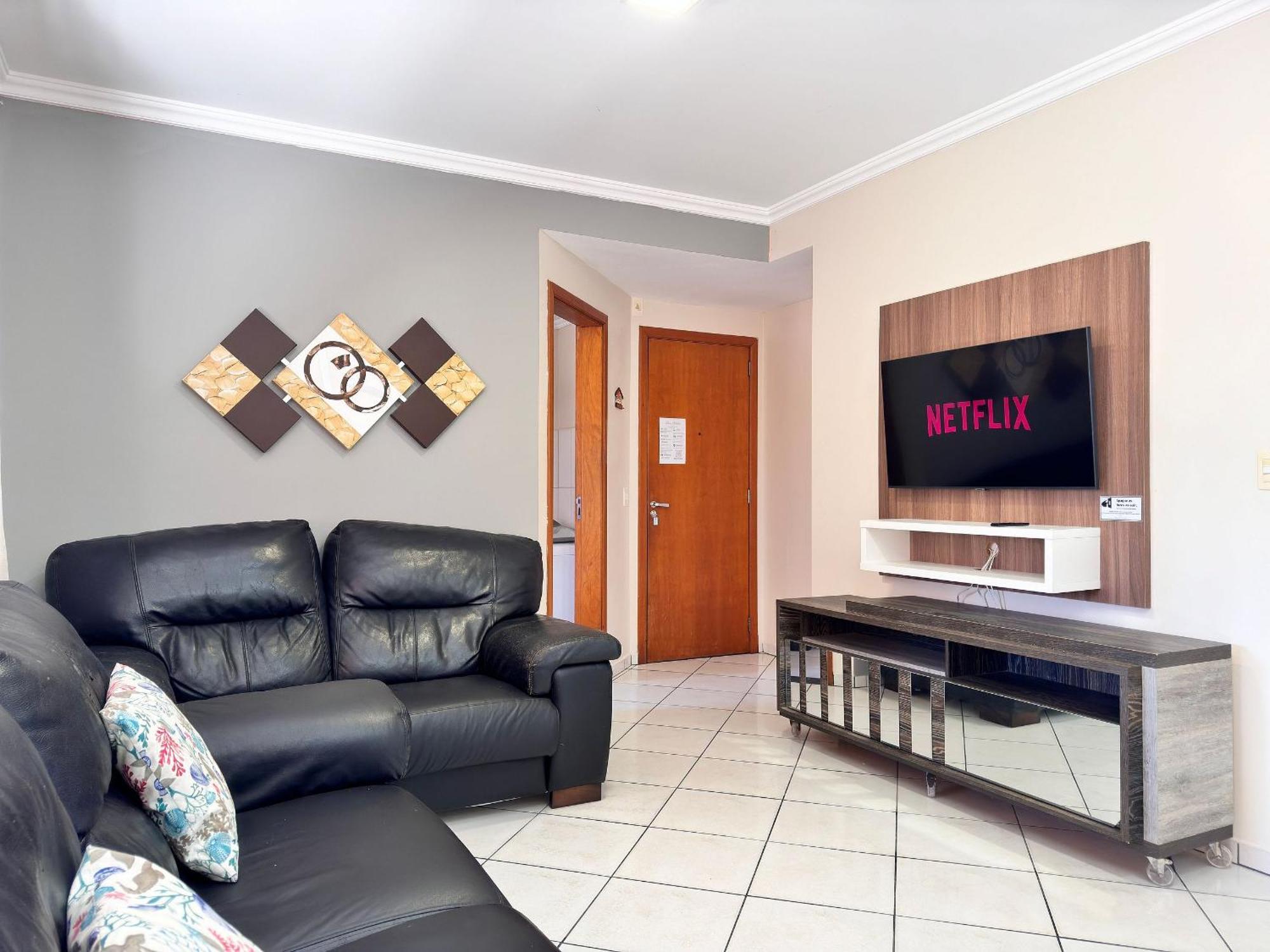 Residencial 364 - Localizacao Privilegiada A 5min Da * Bombinhas